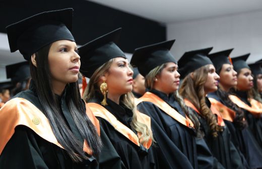 Graduados UNICATÓLICA Graduados UNICATÓLICA