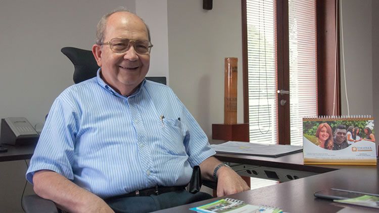 Pbro. Carlos Alfonso López Antolínez